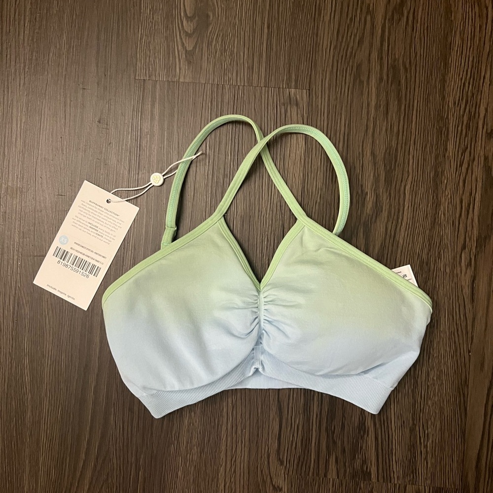 NWT buffbunny wonder seamless bra